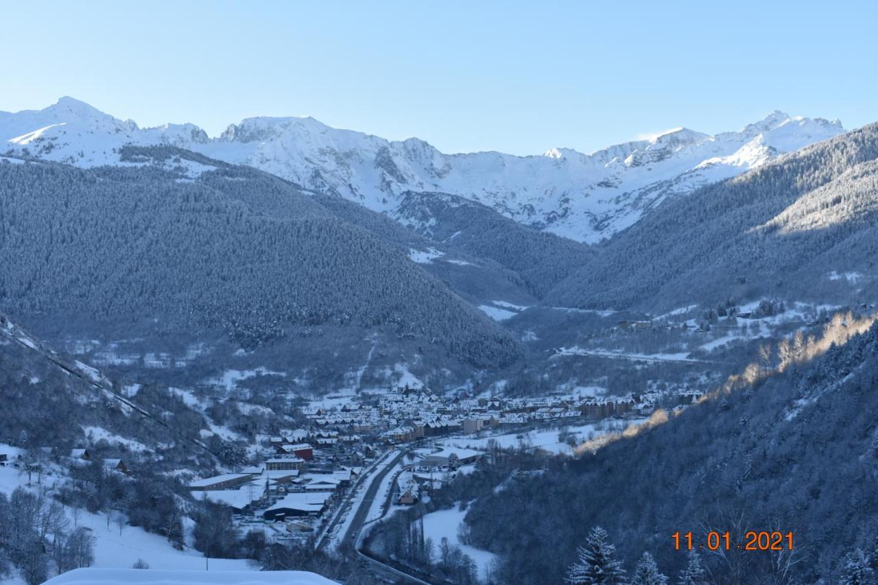 Apartament Vista Baqueira Vielha Zewnętrze zdjęcie